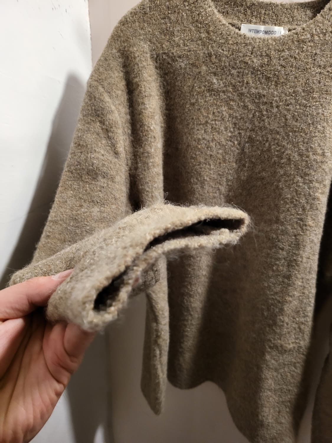 인템포무드 브라운 니트 상품이미지3