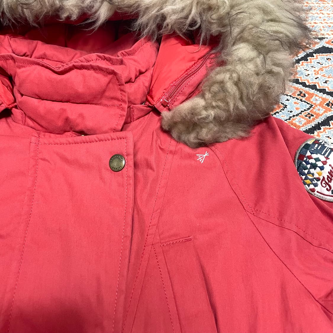 썰스데이아일랜드 레드 야상 하프 패딩 점퍼 여성90  상품이미지4