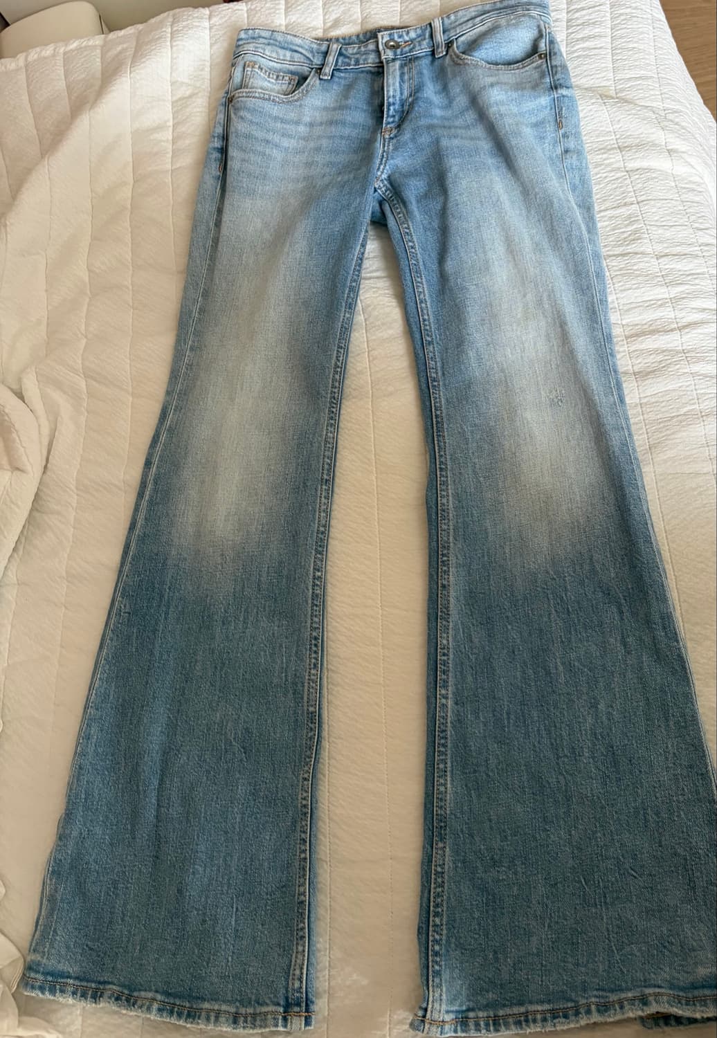 자라 로우라이즈 trf 부츠컷 포켓 팬츠 연청 데님 zara 상품이미지2