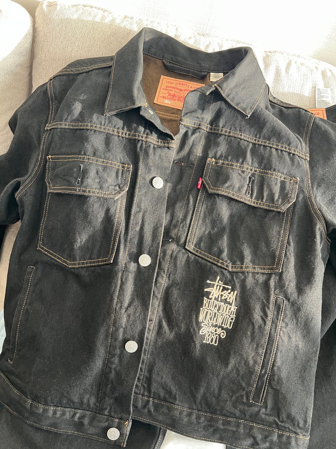 스투시x리바이스 데님 자켓 팝니다(L사이즈) 상품이미지1