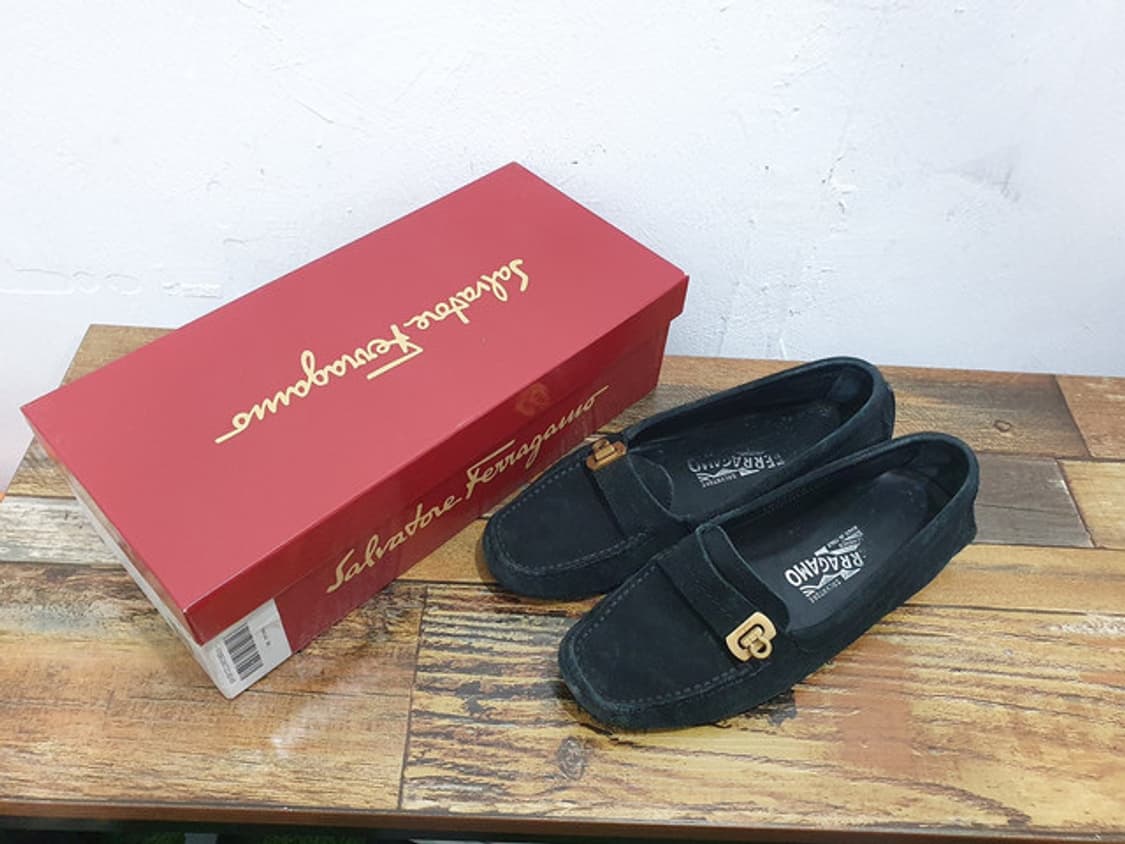 SALVATORE FERRAGAMO 페라가모 로퍼 (225MM) 상품이미지1