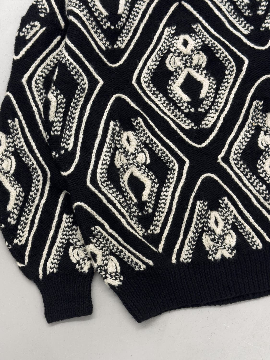 KT pour homme 스웨터 상품이미지3