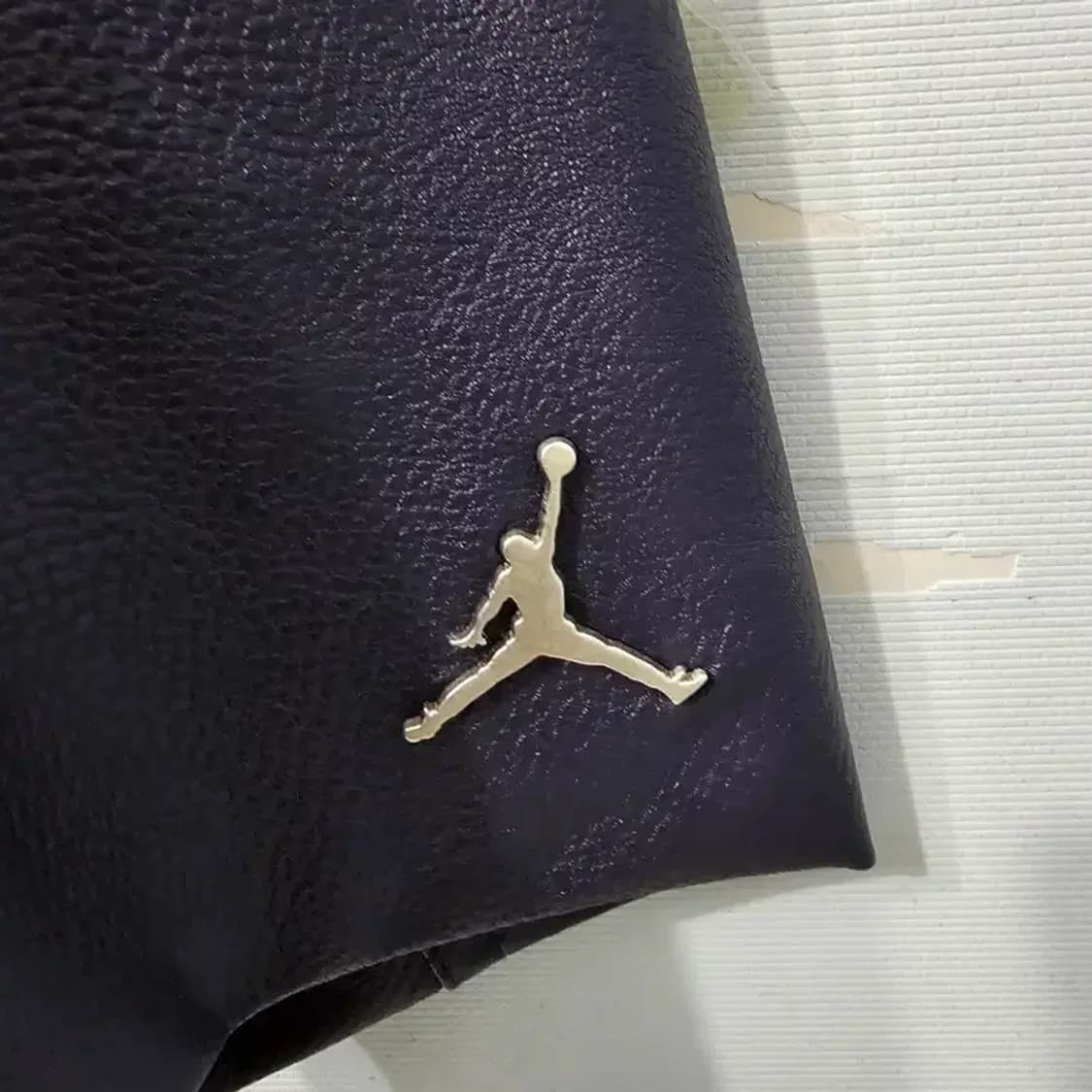 나이키 조던 뉴클래식캡슐2.0 가죽 자켓 ~66 상품이미지9