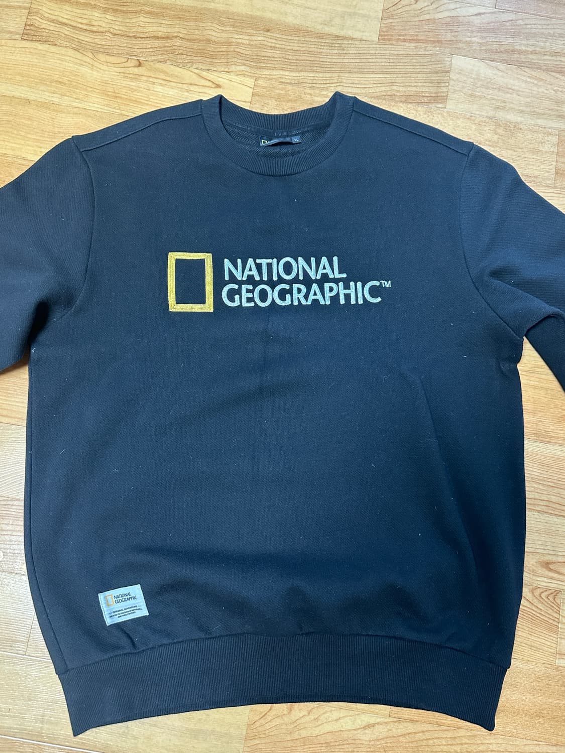 내셔널지오그래픽 맨투맨 상품이미지1