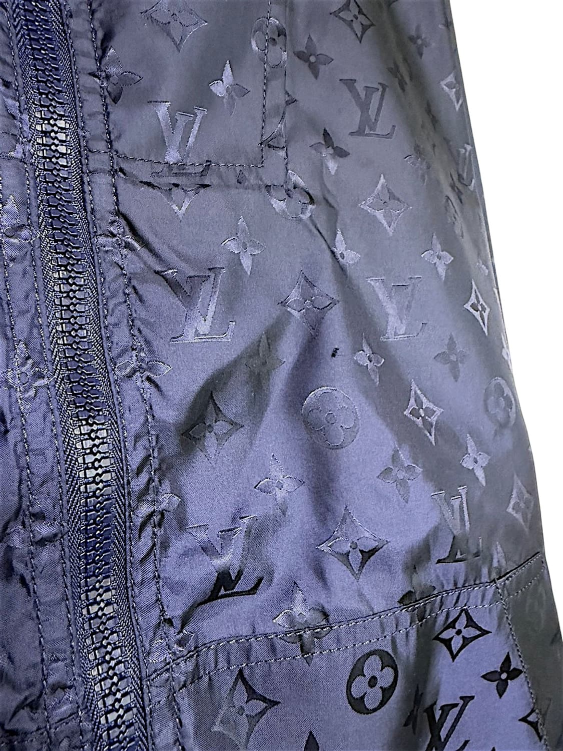 [50] 루이비통 리버서블 모노그램 바람막이 상품이미지2