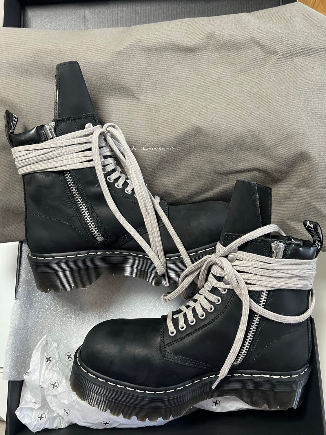 [교환 or 판매] UK9.5 닥터마틴 릭오웬스 쿼드 솔 스틸 토 부츠 상품이미지2