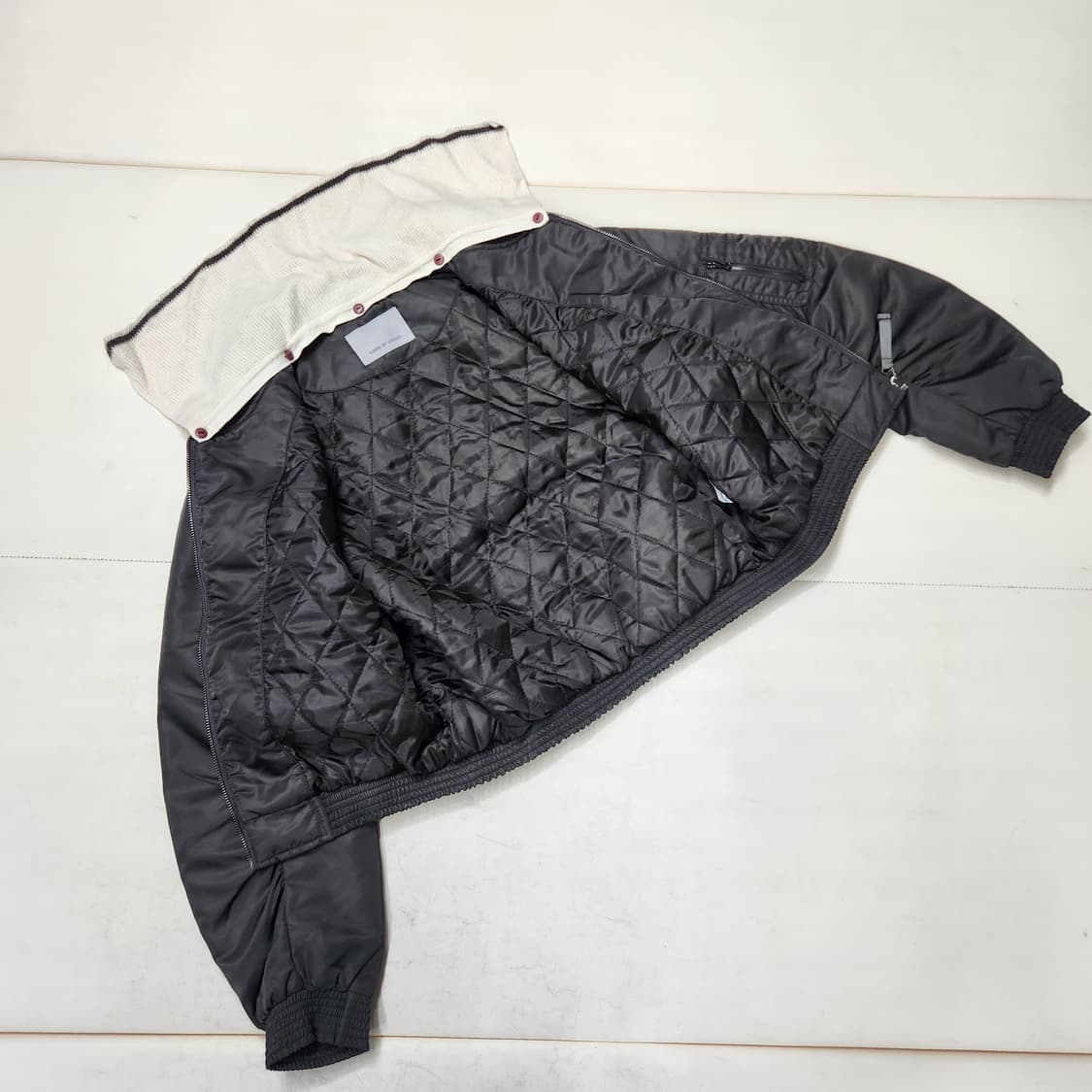 정품 보브 여성 니트 카라 크롭 누빔 항공 점퍼 55 상품이미지7