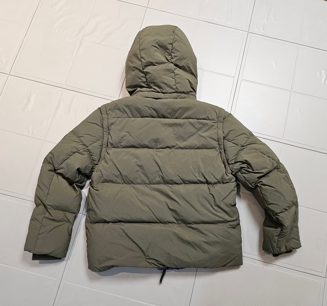 럭키슈에뜨 코오롱 스포츠 콜라보 구스 패딩 상품이미지2