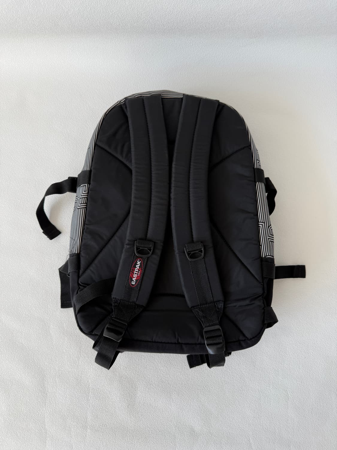 이스트팩(EASTPAK) 백팩 상품이미지7