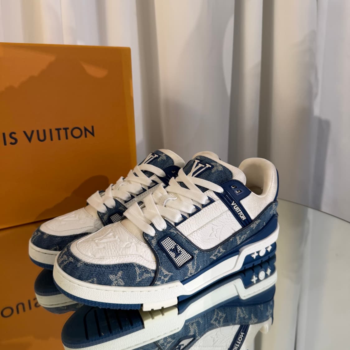 (6.5) 루이비통 모노그램 데님 트레이너 상품이미지3