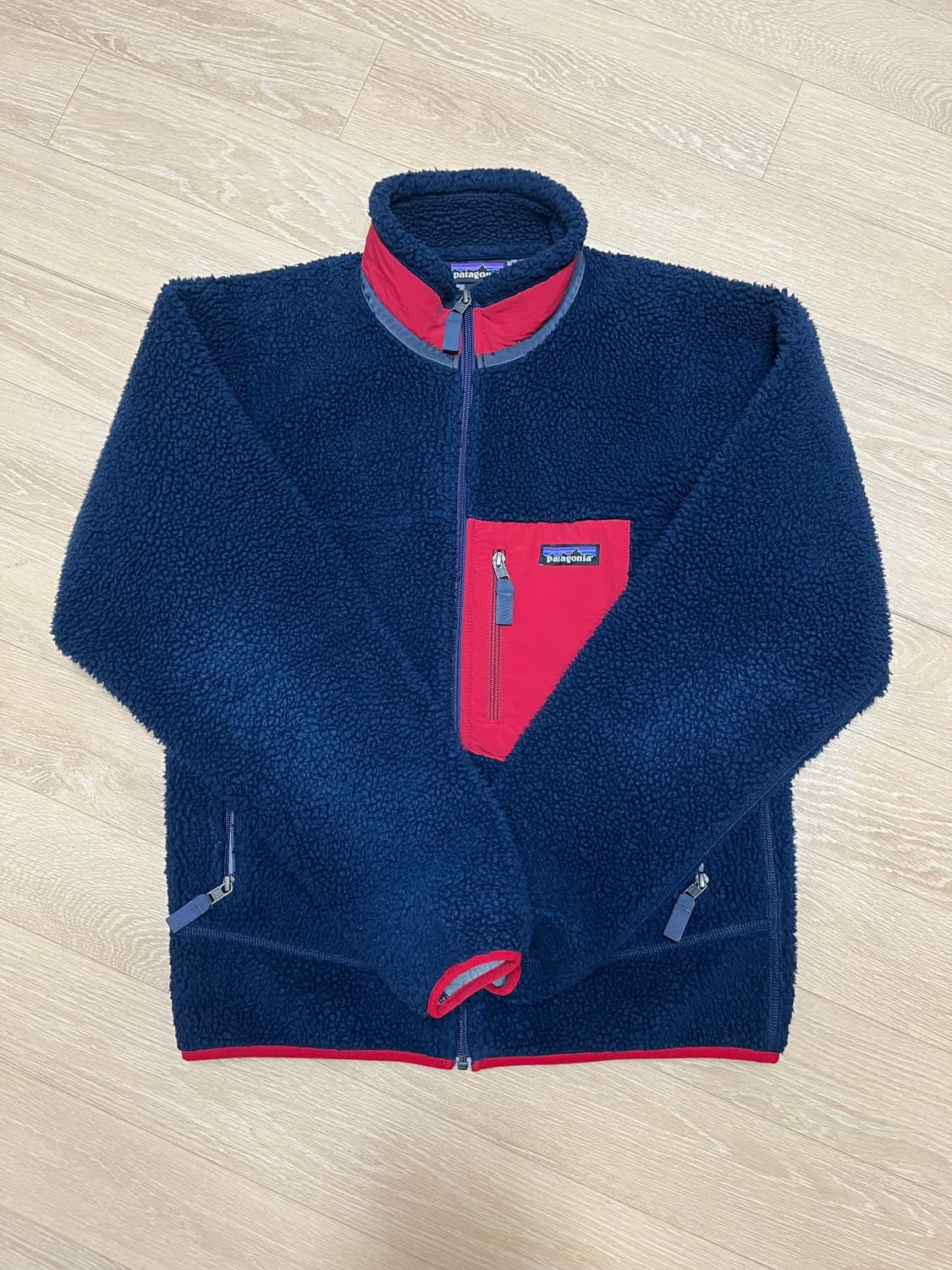 파타고니아 레트로 X 네이비/레드 S 상품이미지1