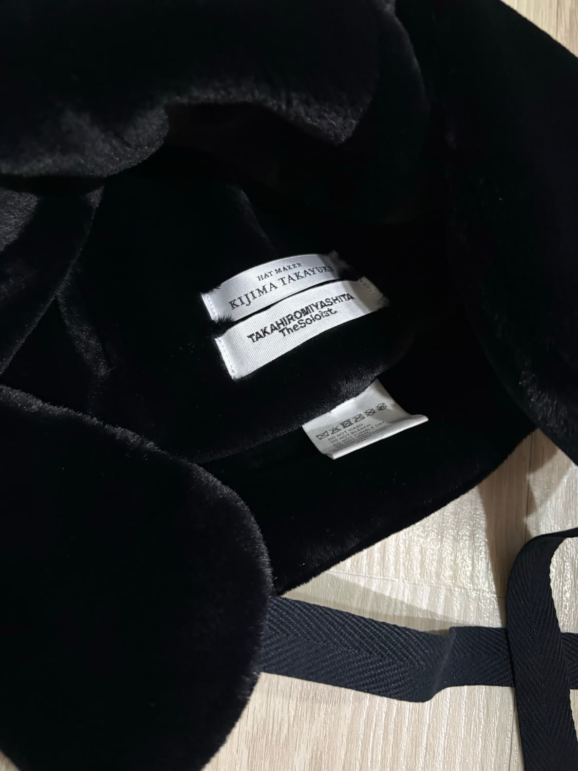 솔로이스트 25aw 봄버 햇 상품이미지4