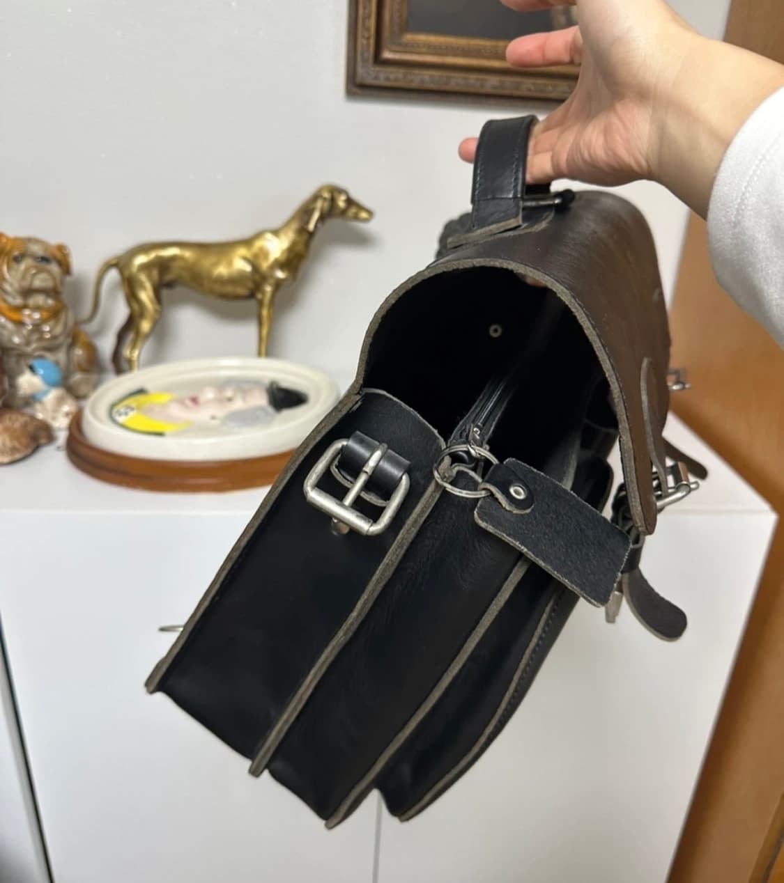 Ruiter Tassen 블랙 가죽 사첼백, 토트백 팝니다 상품이미지8
