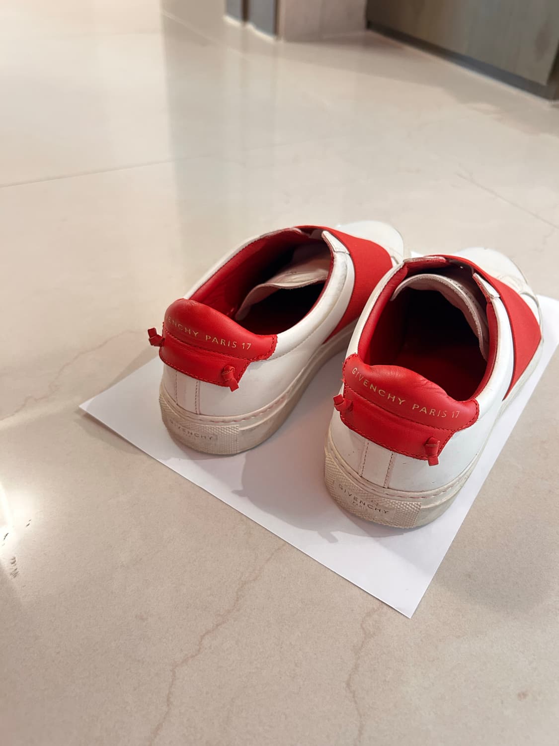 지방시 레더 밴딩 스니커즈 운동화 상품이미지7