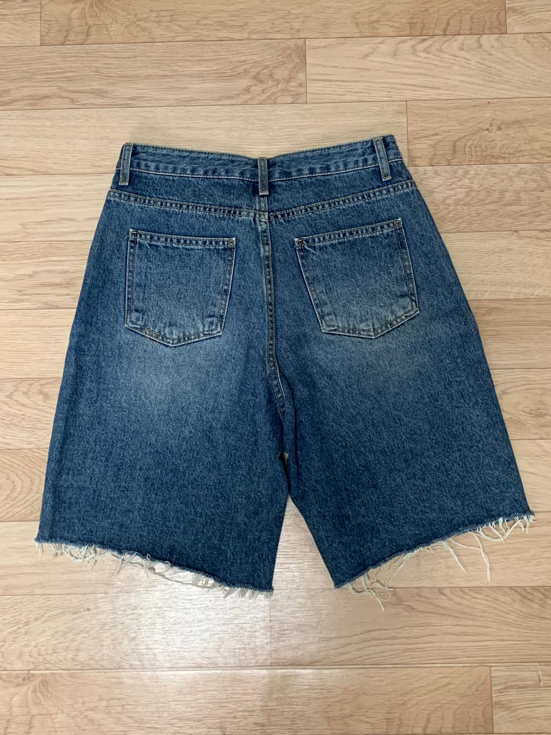 폴리수엠 스터드 버뮤다팬츠 상품이미지5