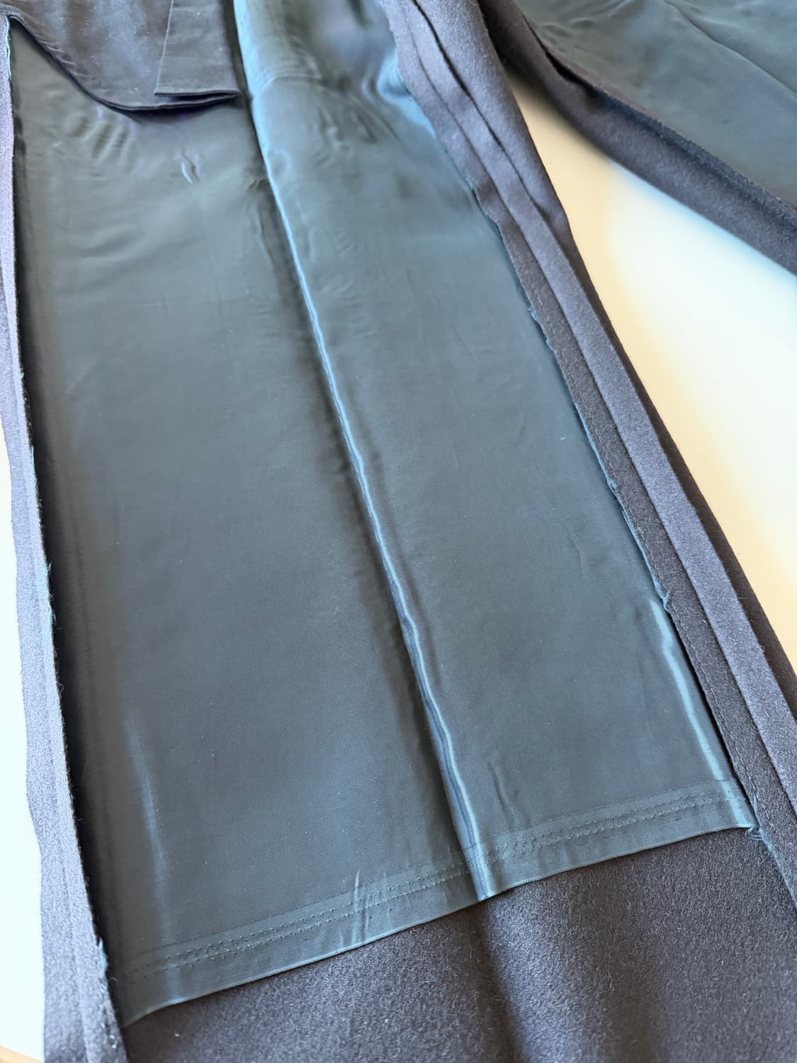 [2] 코모리 라이트 멜튼 파이프 스템 팬츠 상품이미지8