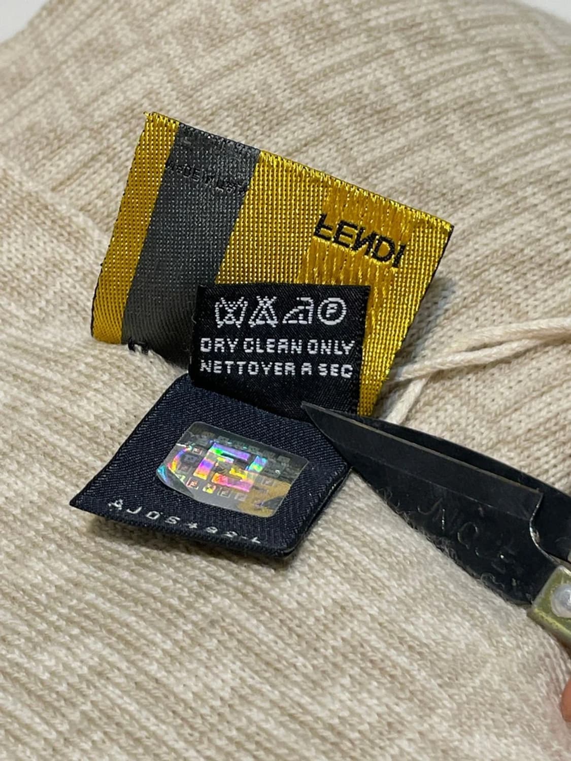 펜디 FENDI FF 주카 패턴 머플러 숄 목도리 A1540 상품이미지9