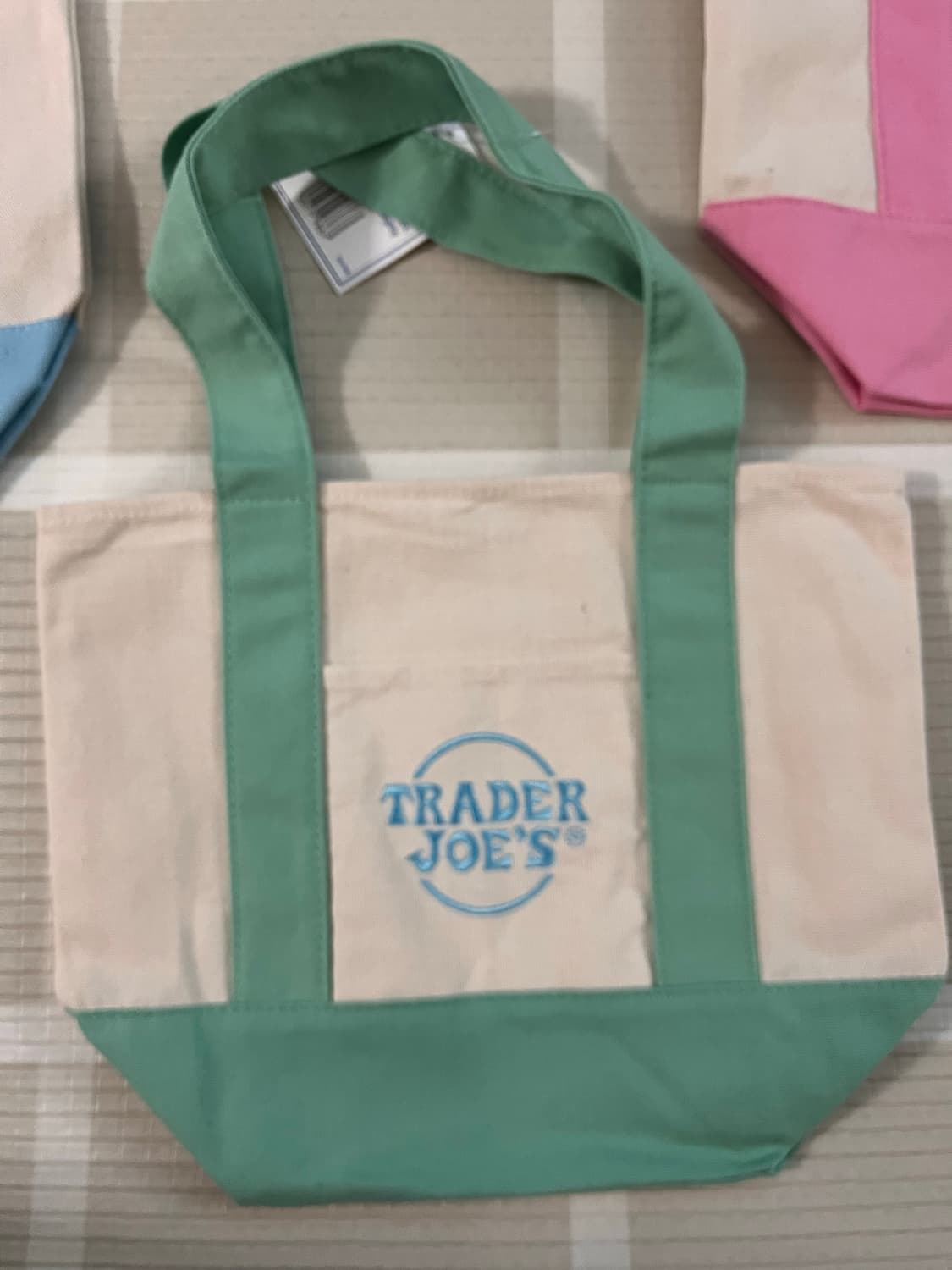 [새상품, 미국배송] 트레이더조 파스텔 미니 에코백 상품이미지3