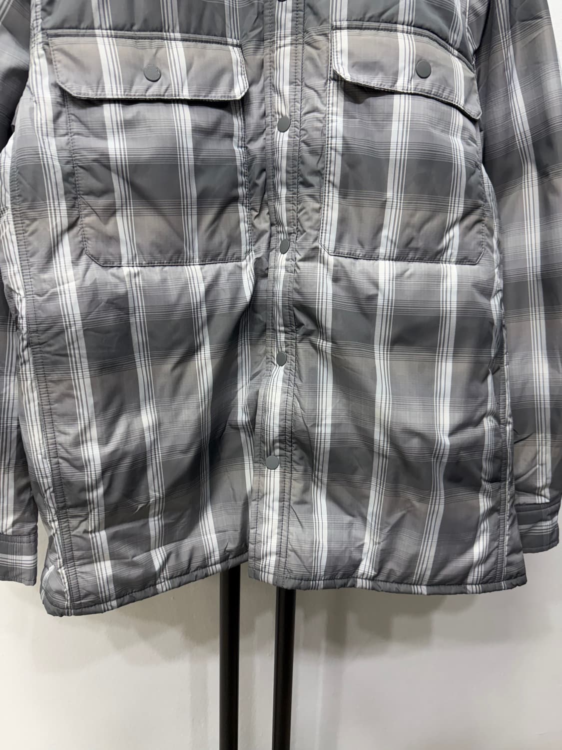 정품) COS 코스 남성 체크 경량패딩 자켓 L 상품이미지4