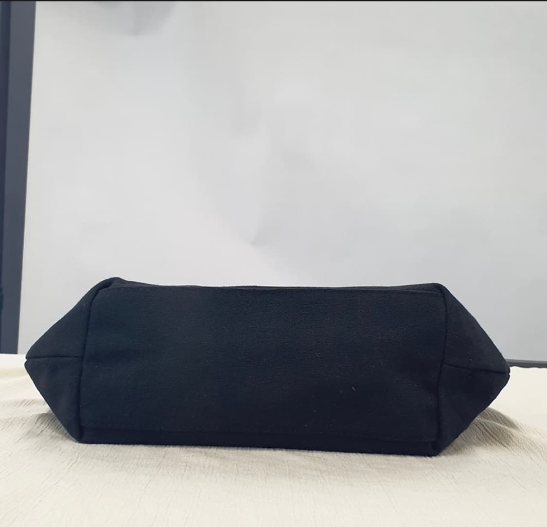 입생로랑 골드자수 에코백 노벨티가방 상품이미지4