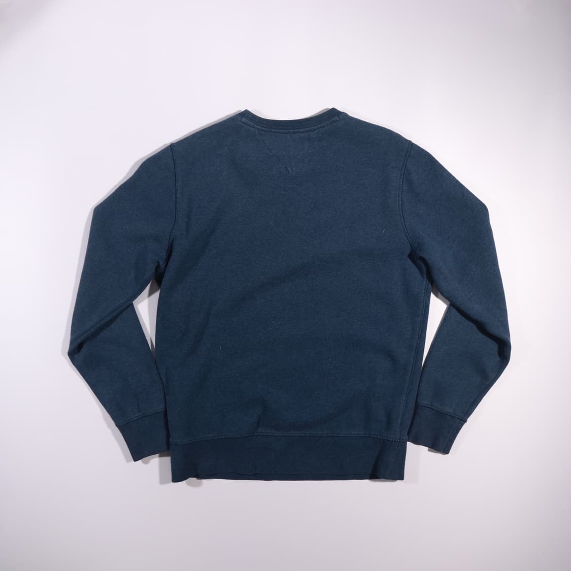 타미힐피거 맨투맨 B243 상품이미지4