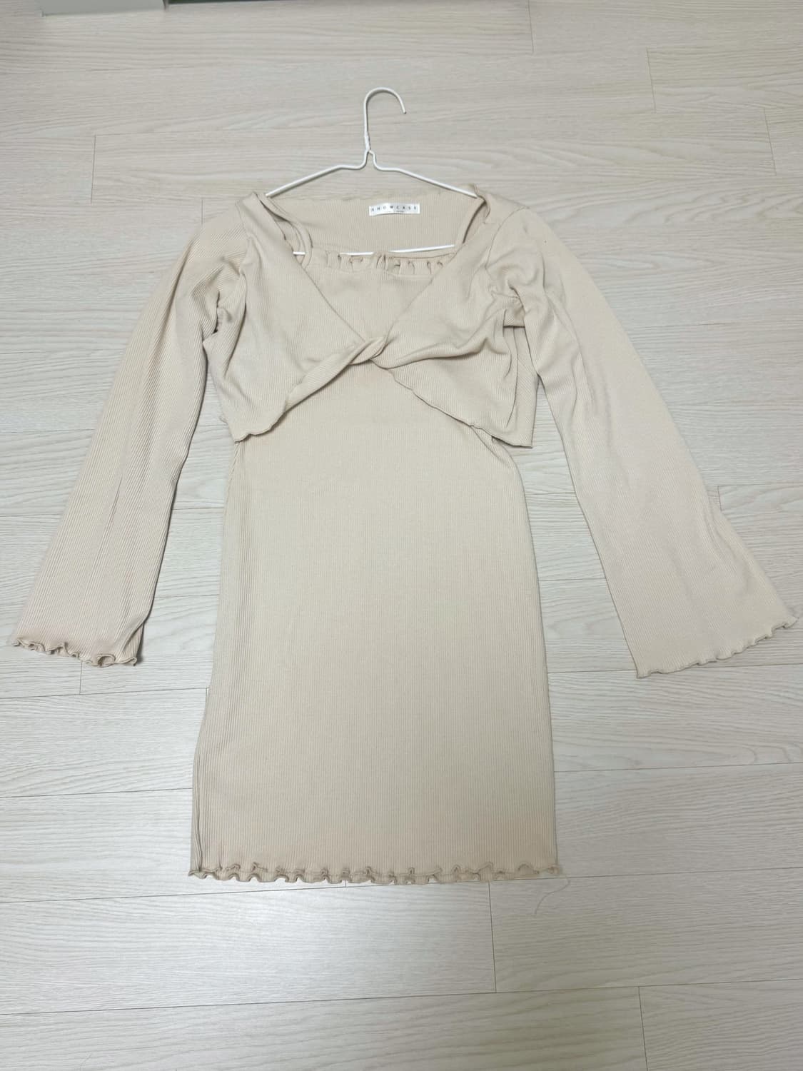 (새거) 베이지 투피스 원피스 판매합니다 상품이미지1