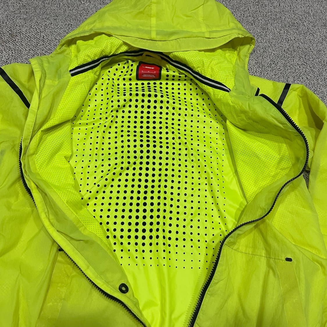 나이키 러닝자켓 상품이미지4