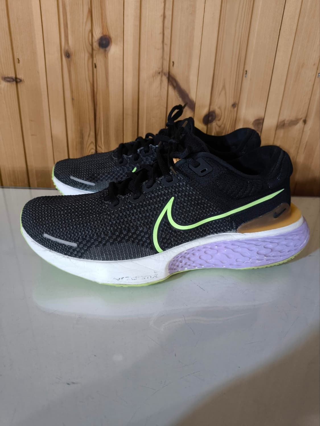 270mm 나이키 줌X인빈서블 런 플라이니트2 러닝화 상품이미지1