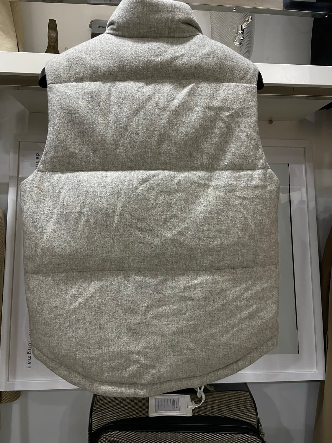 띠어리/그레이 다운베스트 상품이미지2