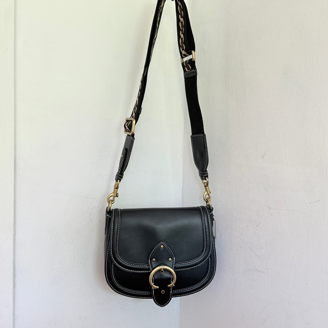 Coach beat saddle bag 상품이미지3