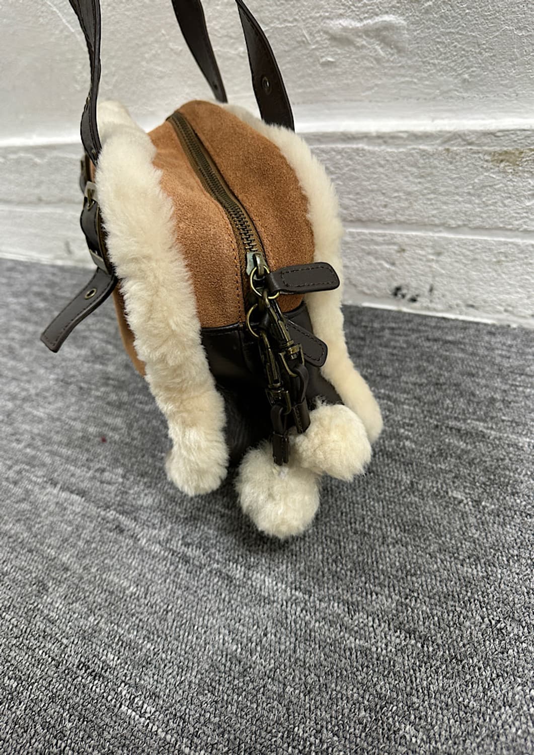 어그 토트백  상품이미지3