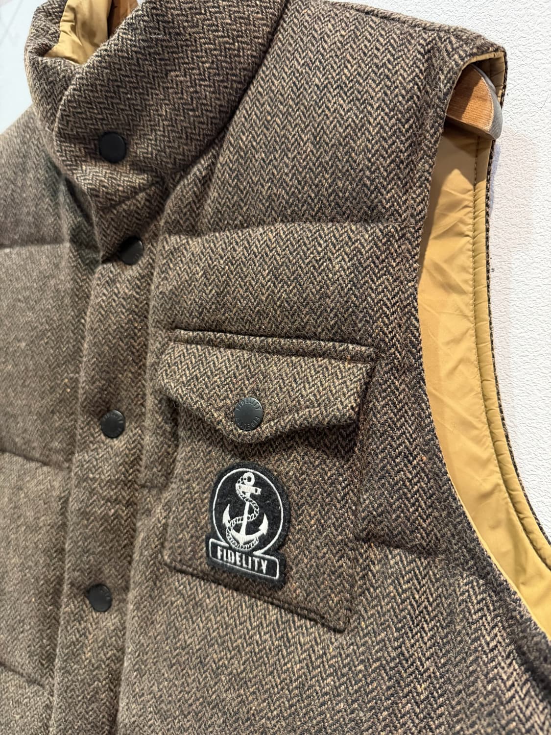 FIDELITY X URBAN RESEARCH 다운 양면베스트 상품이미지4