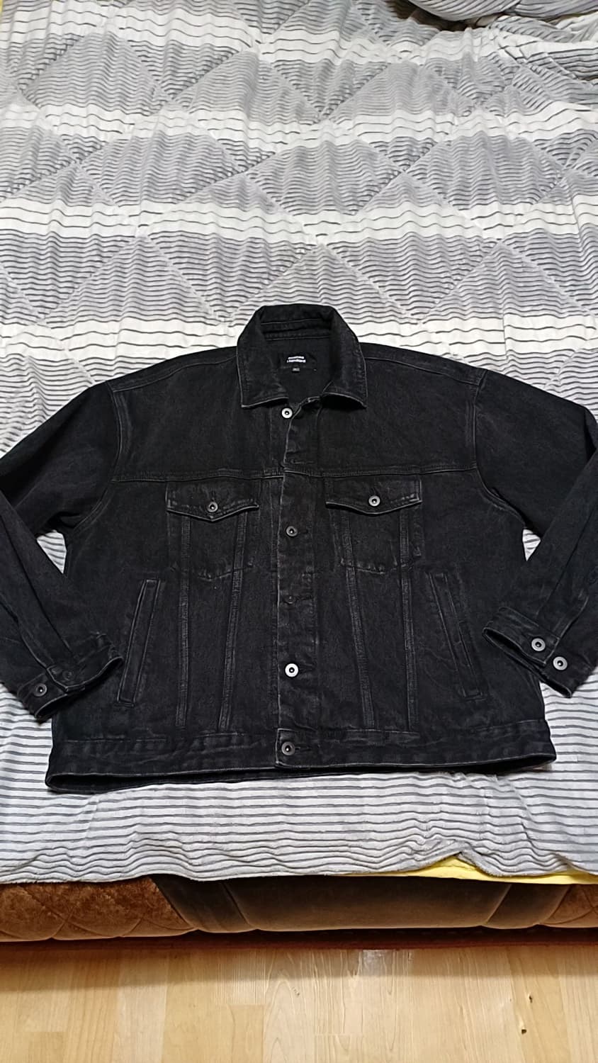 무신사 오버핏 워시드블랙 데님자켓 100 가슴65 기장69 상품이미지1
