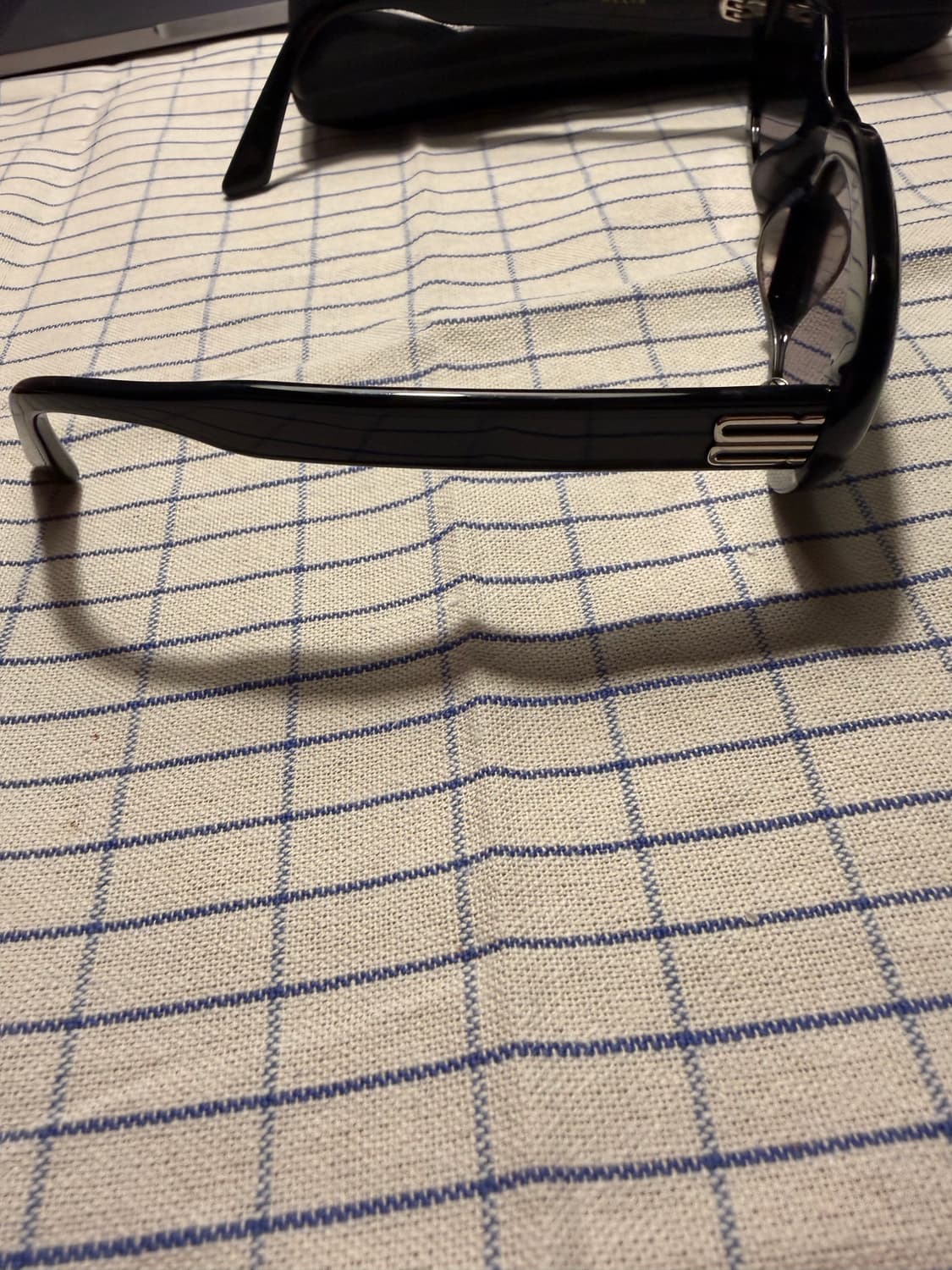 젠틀몬스터 헬릭스  상품이미지3