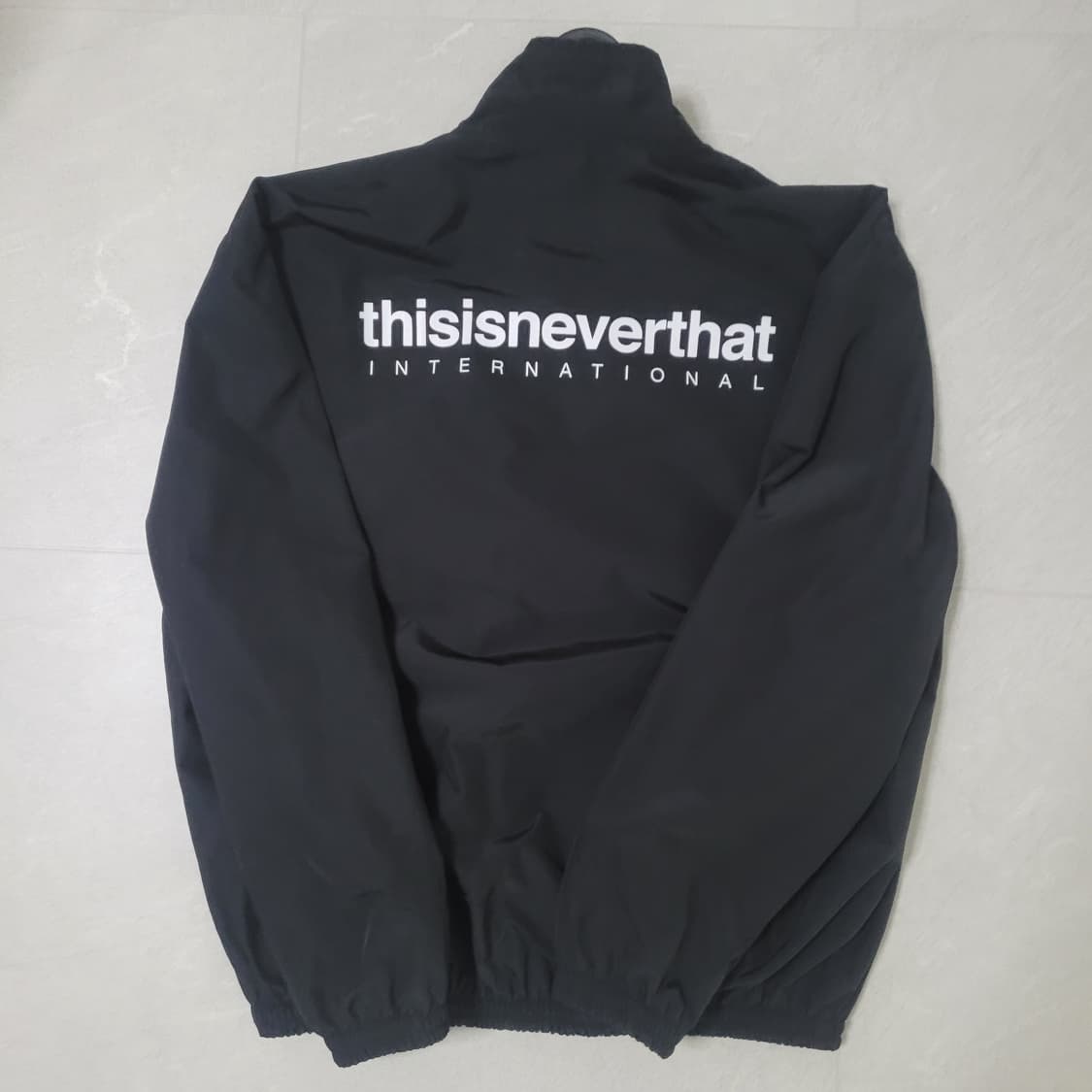 디스이즈네버댓 바람막이 자켓 M 상품이미지2