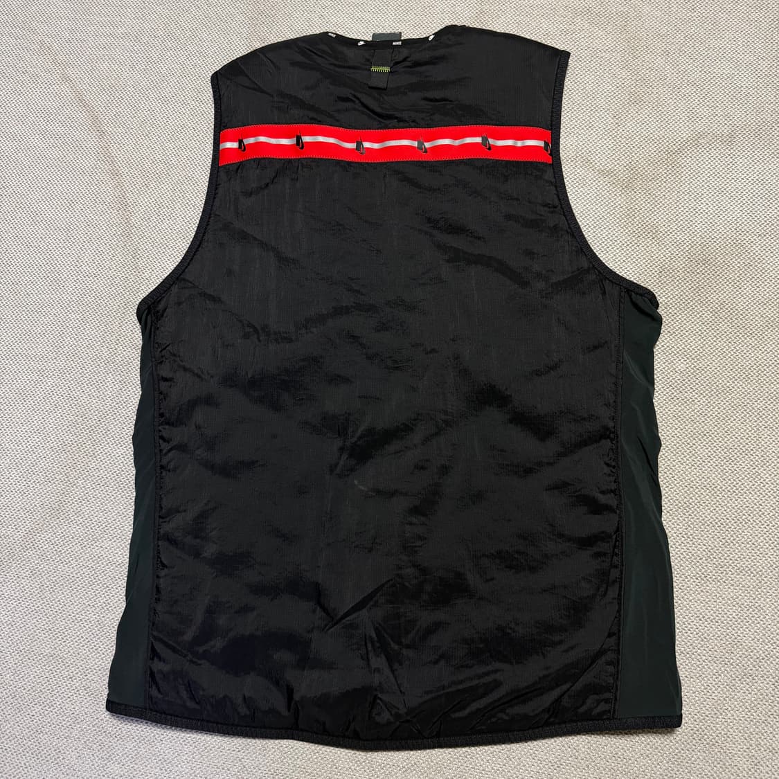 나이키 와일드 런 에어로레이어 베스트 상품이미지6