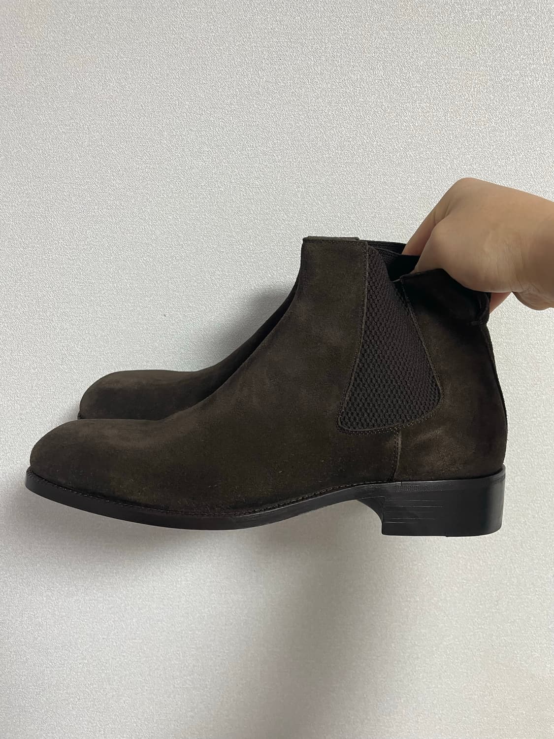 톰포드 스웨이드 첼시 부츠 상품이미지1