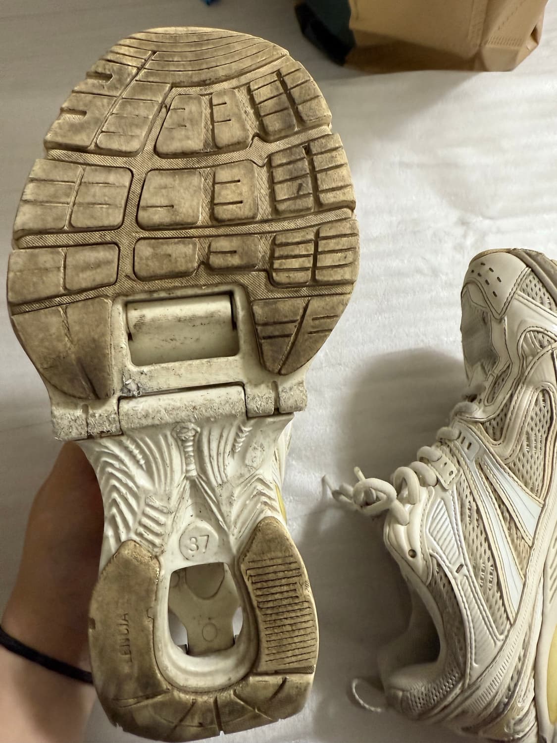 발렌시아가 엑스팬더 스니커즈 화이트 37사이즈 오늘만 할인 상품이미지8