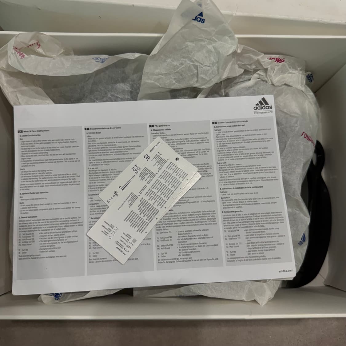 [40] 고샤 루브친스키 X 아디다스 프레데터 상품이미지5