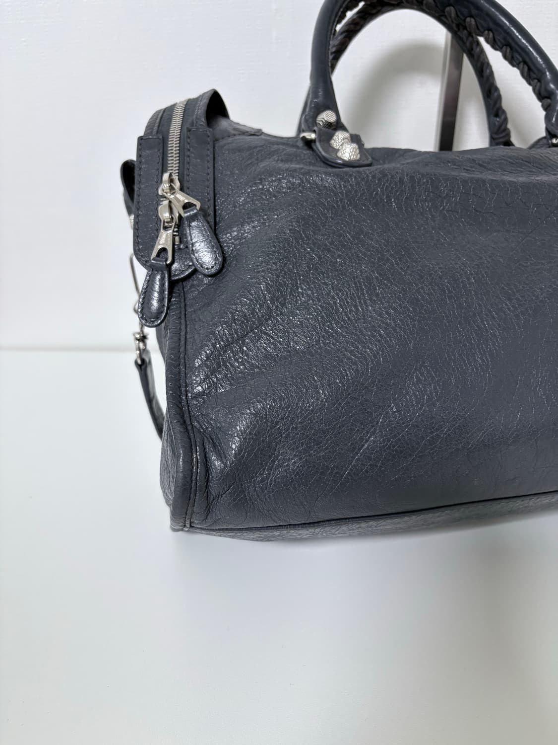 발렌시아가 자이언트 모터백 다크그레이 상품이미지7