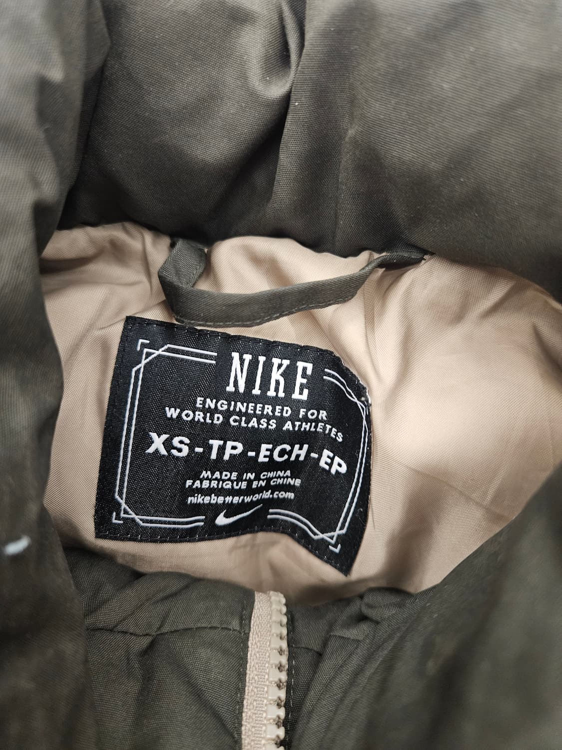 나이키 스우시 구스다운 패딩 조끼 XS(박시핏) 상품이미지5