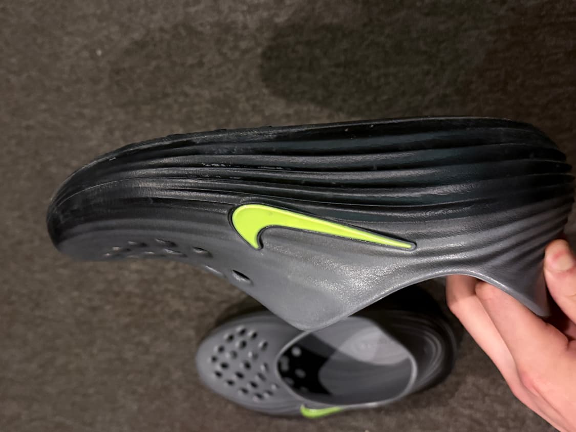 나이키 리액트X 리주버네이트 블랙 쿨 그레이 280 사이즈 판매합니다 상품이미지3