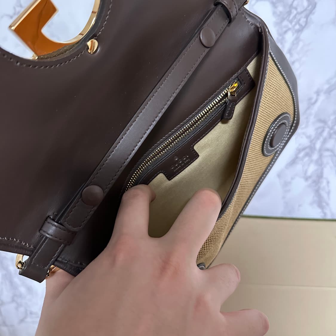 {새상품} 구찌 블론디 체인 숄더 크로스백

 상품이미지5