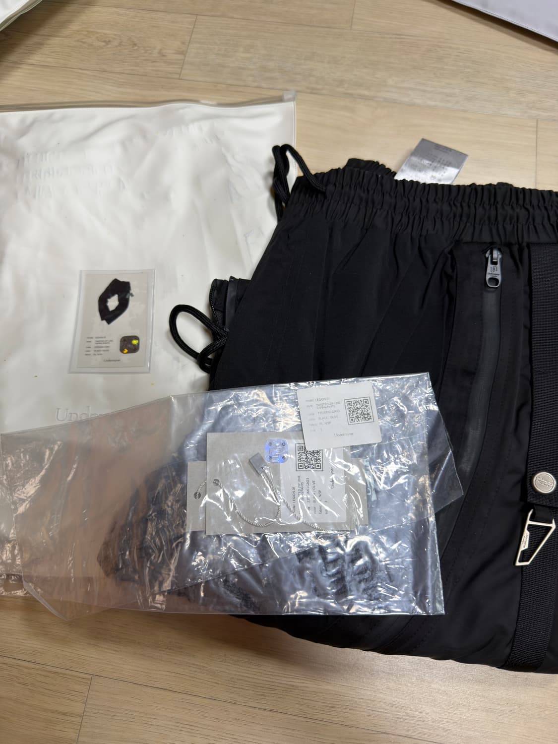 새제품 언더마이카 LEGION01 리전01 블랙/올리브 사이즈3 상품이미지1