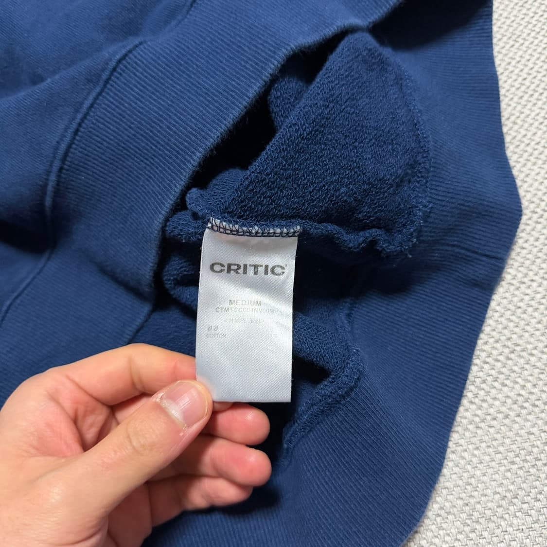 크리틱 맨투맨 상품이미지3