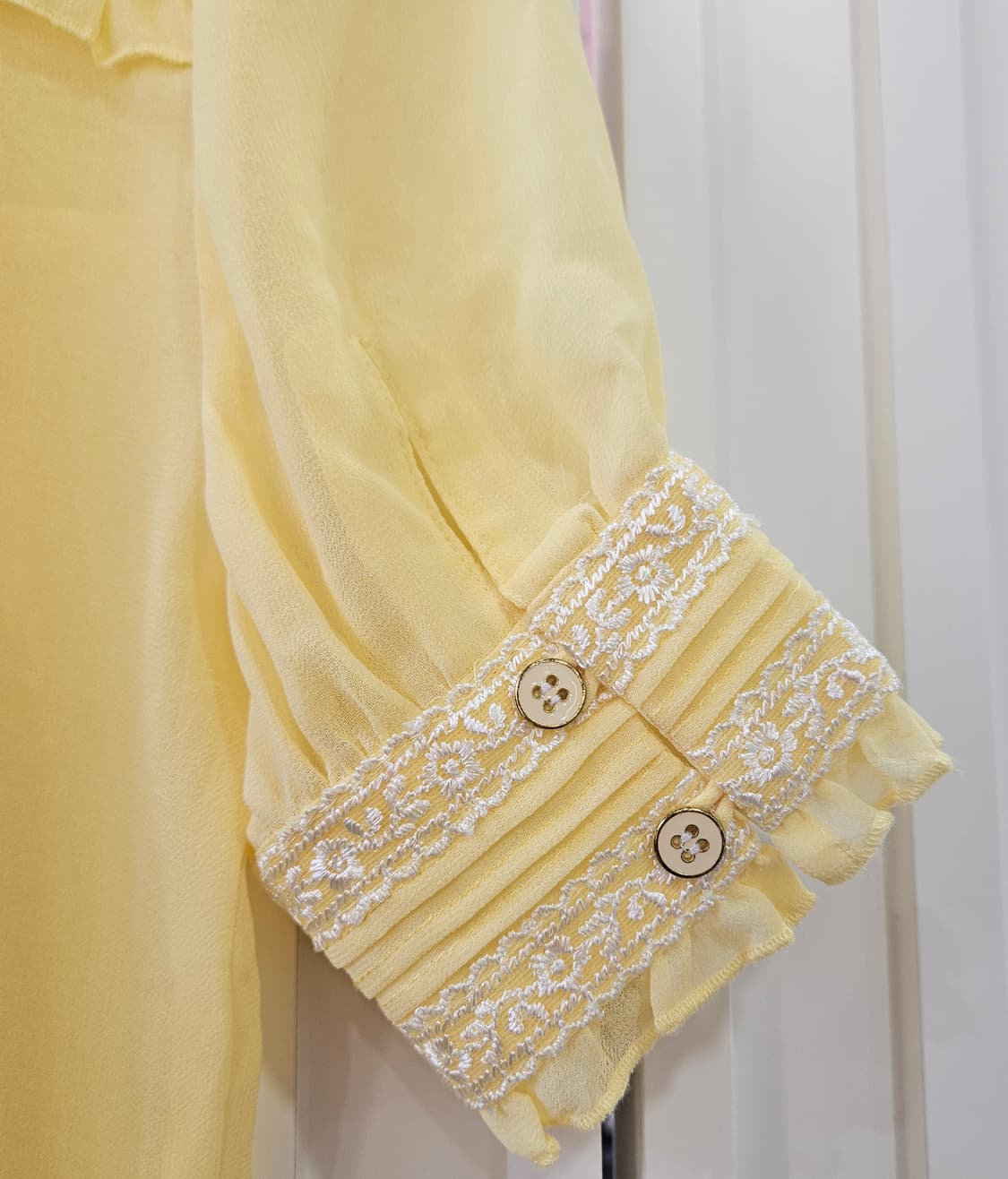 리본 레이스 쉬폰 블라우스 상품이미지7