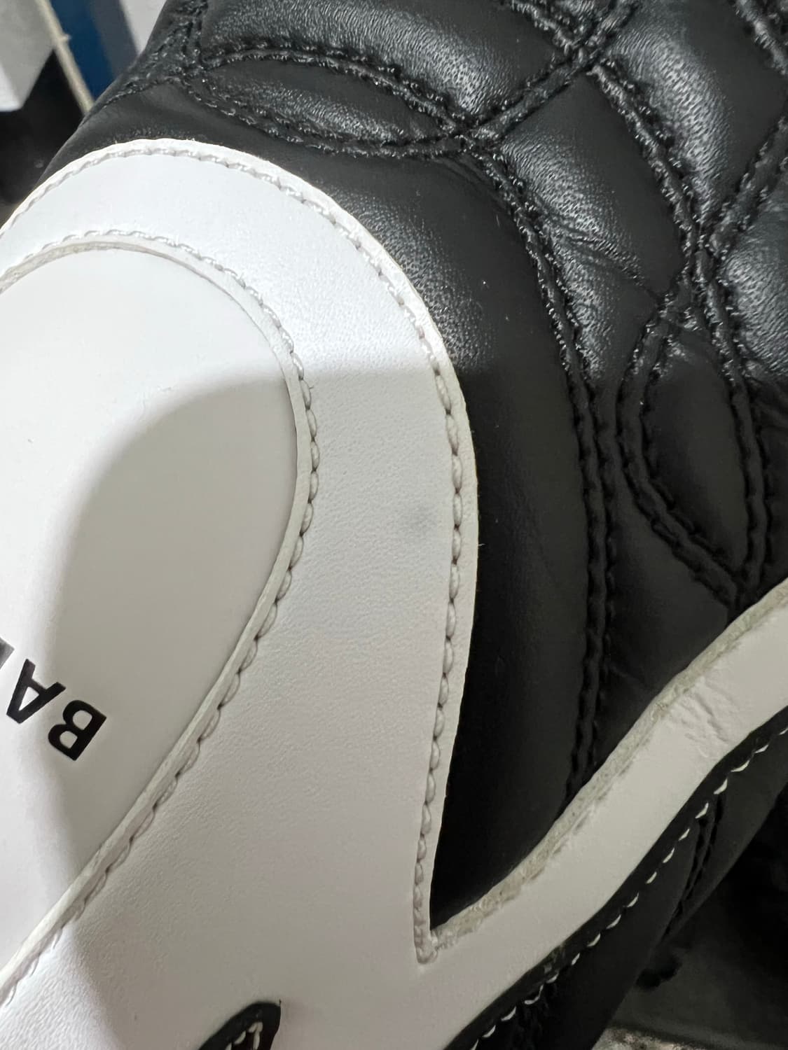 발렌시아가 젠 스니커즈 43 상품이미지3