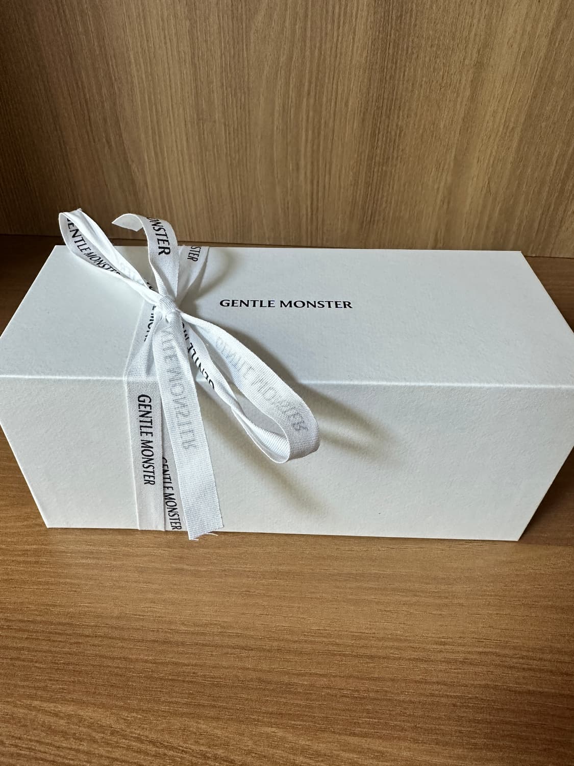 젠틀몬스터 쿠보01 블랙 새상품급 상품이미지5