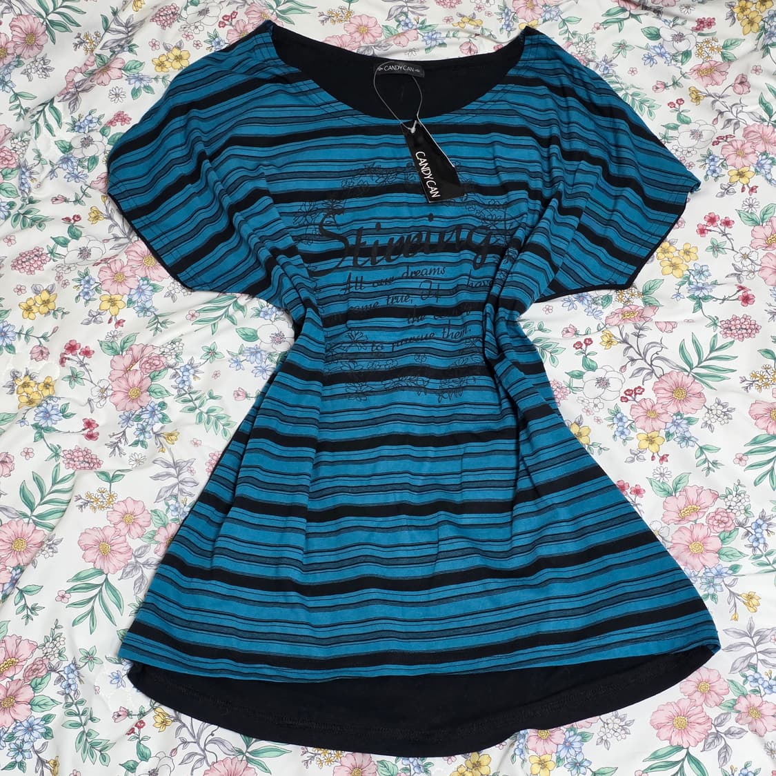 일본빈티지)블루x블랙 y2k 오네갸루 스트라이프 프린팅 가오리핏반팔티셔츠 상품이미지3