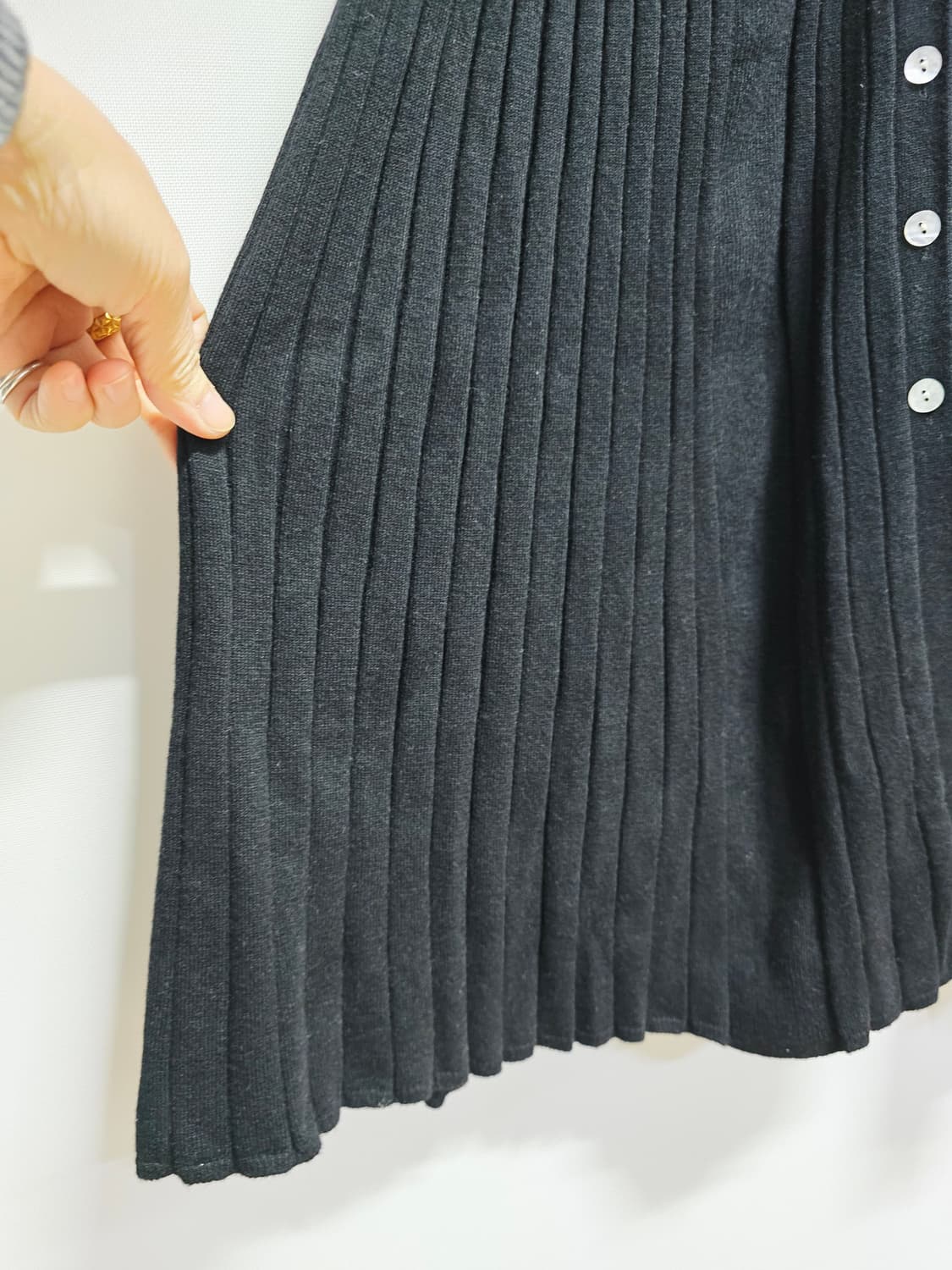 님프 블랙 골지 니트 롱 원피스 상품이미지4